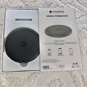 NIB Mophie Wireless Charging Base for Iphone